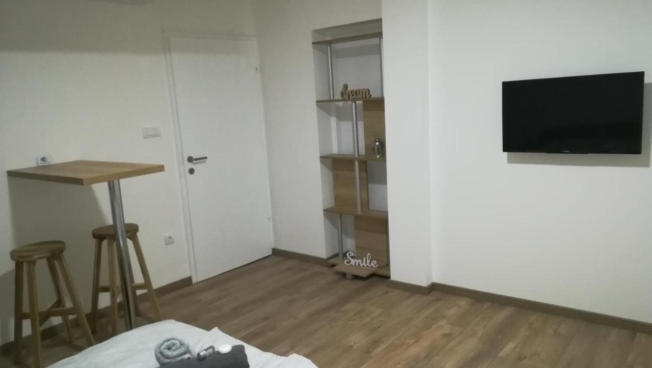 M4U Apartments Ni Exteriér fotografie