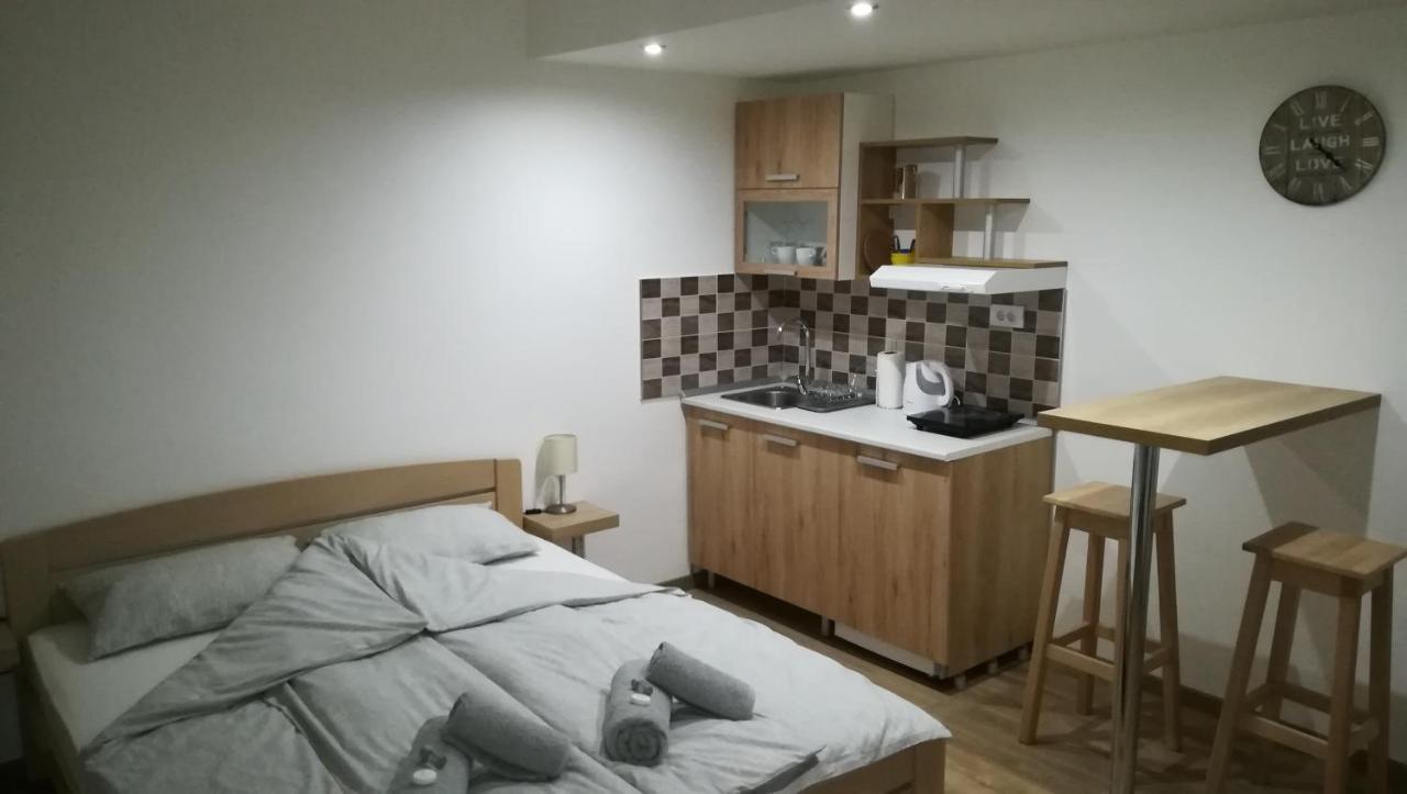 M4U Apartments Ni Exteriér fotografie